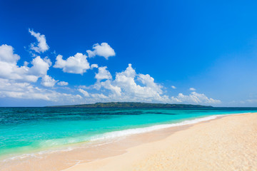 Fototapeta na wymiar White sand beach Boracay island, Philippines