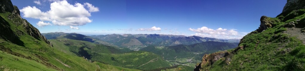 Hourquette d'Ancizan, Hautes-Pyr&eacute;n&eacute;es, France
