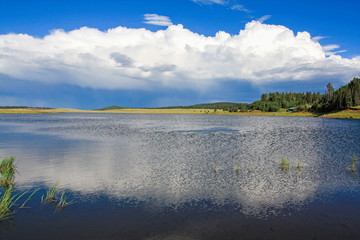 Fototapeta premium Sunrise Lake White Mountains Arizona