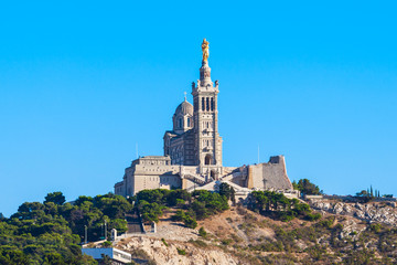 Notre Dame de la Garde, Marseille - obrazy, fototapety, plakaty