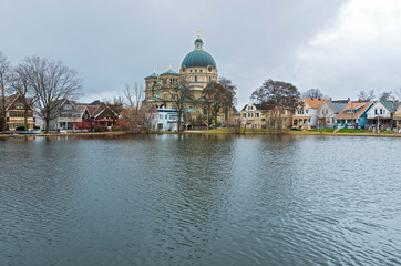 lincoln village neighborhood and basilica