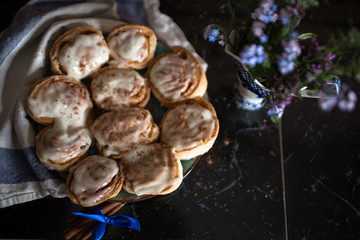 still life buns sinnabon