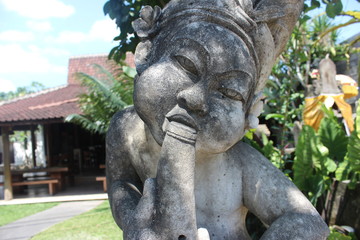 Fototapeta na wymiar 神々の住み給う地　という名の観光地　バリ島(インドネシア)