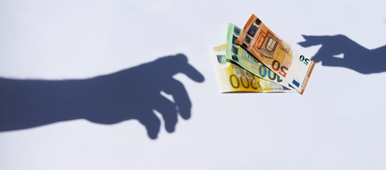 Buying House, Financing, Paper Money, Crisis, Broker, Inflation, Covid-19, Percentage, Security, Fire, Investor.