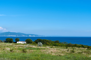Fototapeta na wymiar view of the coast of the sea