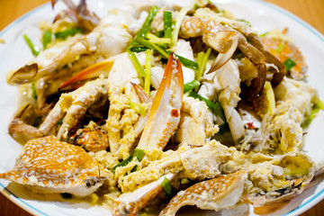 Stir Fried Seafood Crab with Eggs
, with Curry Powder