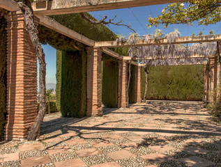 Obraz premium arches jardin a l'alhambra 