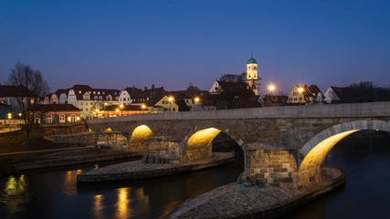 ponte sul Danubio, Regensburg - Baviera