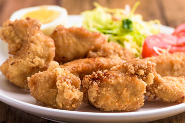 鶏の唐揚げ