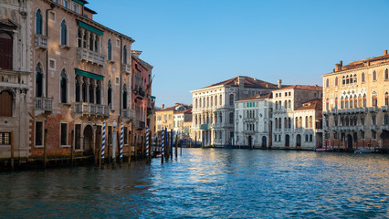 Fototapeta na wymiar Beautiful view from the Venice Canal