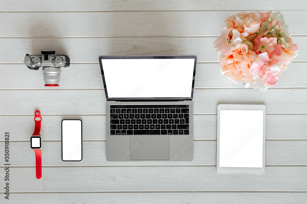 Wall mural technology devices with responsive web designs on the screens