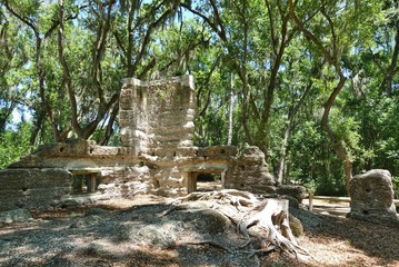 View of the Stoney-Baynard ruins at the Sea Pines Plantation in Hilton Head, South Carolina, United...