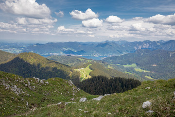 Fototapeta na wymiar Blick vom Fockenstein auf den Tegernsee, Bayern
