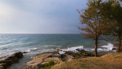 Fototapeta piękne krajobrazy chorwackiego wybrzeża morza adriatyckiego, chorwacja, istria, wrzesień 2016 obraz