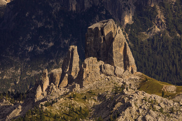 Montagna - cortina - dolomiti - cinque torri - 5 torri