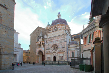 Obraz premium basilica of santa maria maggiore in bergamo in italy