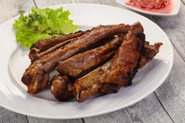 Roasted pork ribs
