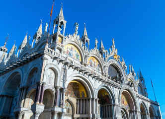Fototapeta na wymiar Details of the facade of the Basilica of San Marco, Venice, Italy