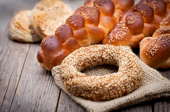 delicious bagel with sesame seeds