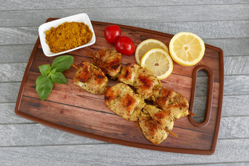 Gegrillte Putenspieße