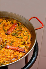 authentic seafood paella