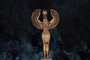 STATUE OF GODDESS OF ANCIENT EGYPT