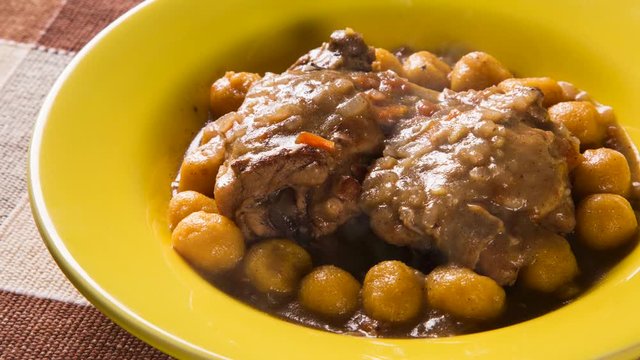 Roasted gnocchi with chicken. Smoke.