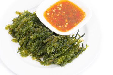 Sea grapes / Green caviar (Caulerpa lentillifera) a healthy seaweed food