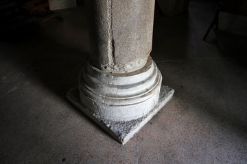 Benevento - Basamento di una colonna di Santa Sofia