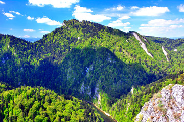 Spring idyllic mountains landscape - Pieniny National Park in Poland 