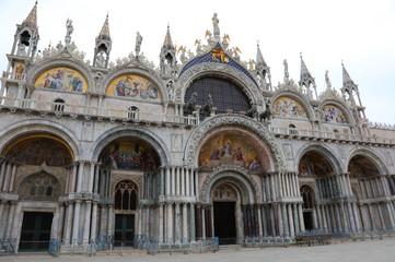 Fototapeta na wymiar Basilica Saint Mark Venice without people due to the lockdown ca