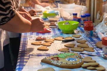 The master class of making heart shaped shortbread cookies