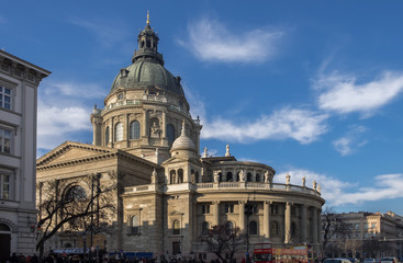 Fototapeta na wymiar Panoramic view of St. Stephen's Basilica in Budapest, Hungary