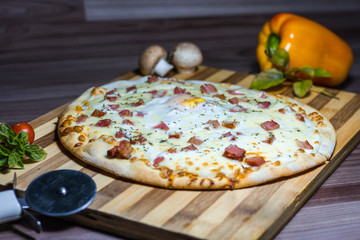 PIZZA