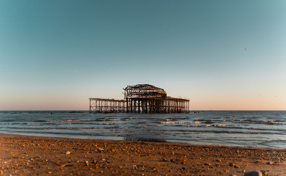 Brighton west pier at sunset © Baldvin