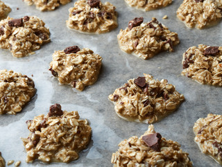 oatmeal cookies with chocolate