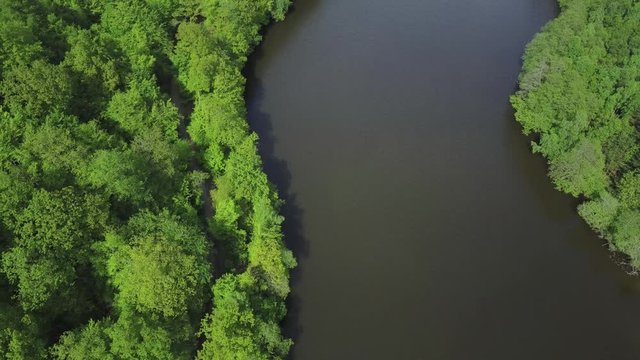 Belgique Wallonie Ardenne bois lac environnement