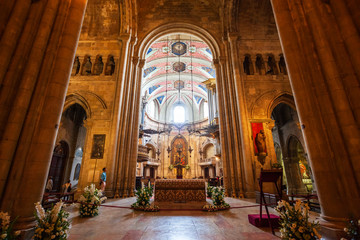 Fototapeta na wymiar Se Cathedral in Lisbon city, Portugal