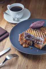 French toast breakfast