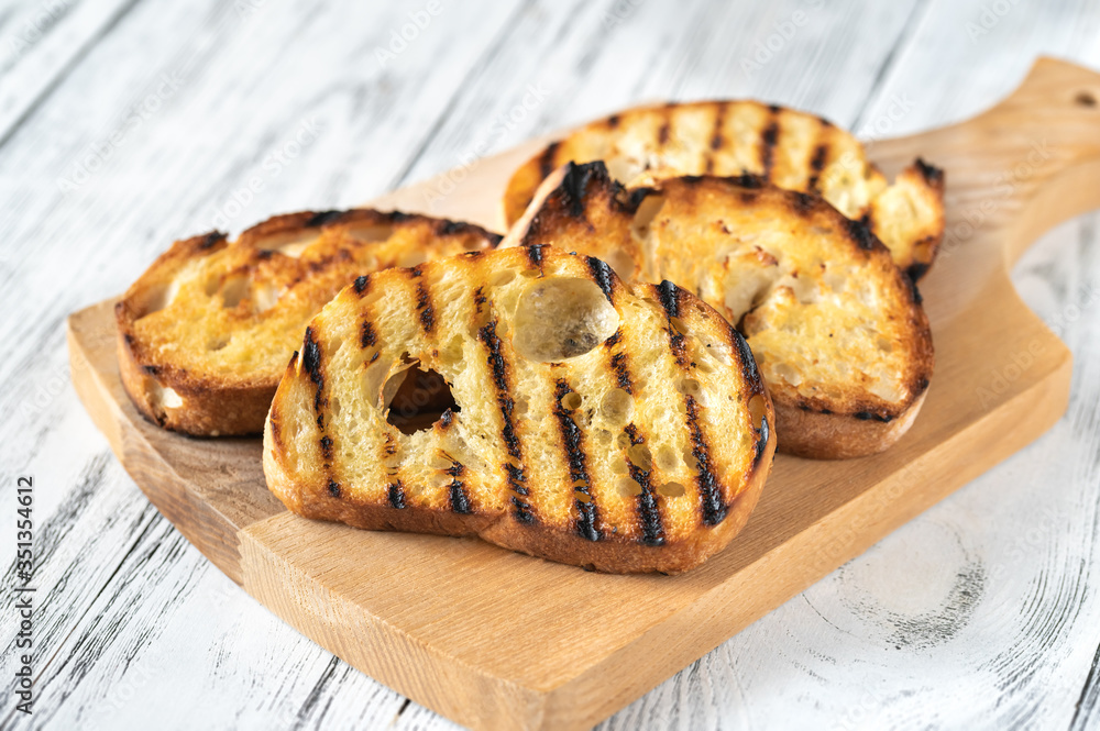 Sticker slices of toasted bread