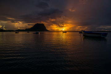 Naklejka na ściany i meble sunset in Mauritius