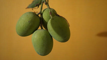 green mango