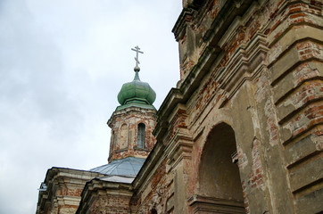 Fototapeta premium Ruines of ancient russian churches