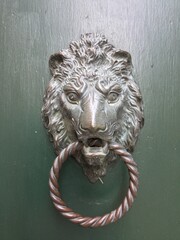 Fototapeta na wymiar lion head door knocker