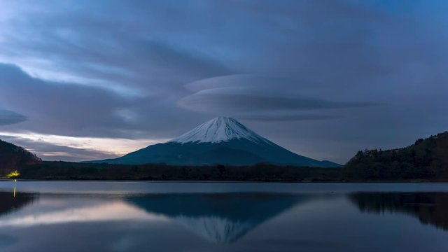 Mt Fuji morning with lenticular clouds
