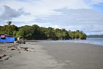 Fototapeta na wymiar Juanchaco - Ladrilleros - Pacífico cerca de Buenaventura