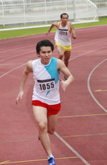 Obraz premium Men competing in a race