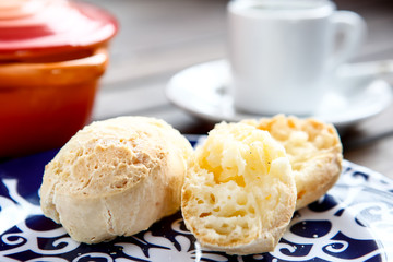 PAO DE QUEIJO