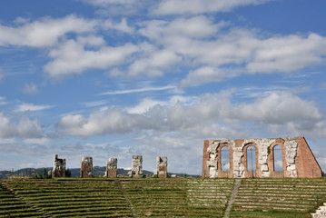 Antico anfiteatro a Gubbio