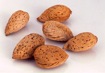 Almendras frutos secosalmendra, alimento, aislada, chiflado, aperitivo, almendra, salubre, café,...